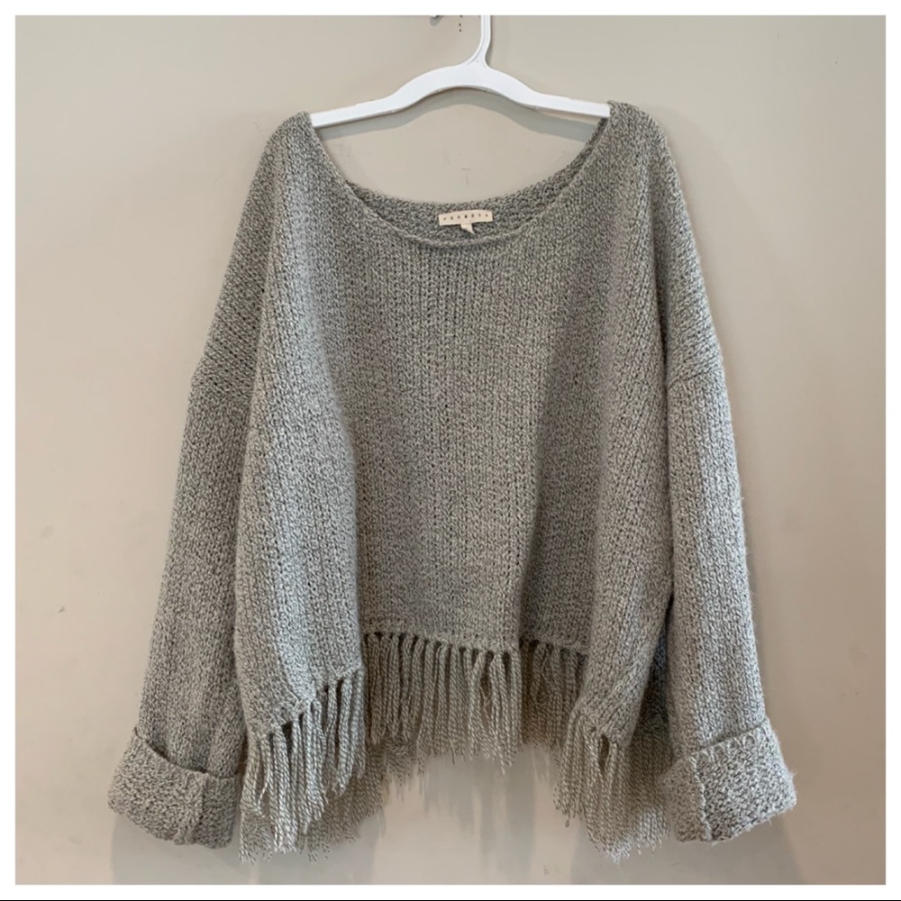 Oversized pullover sweater w/fringe